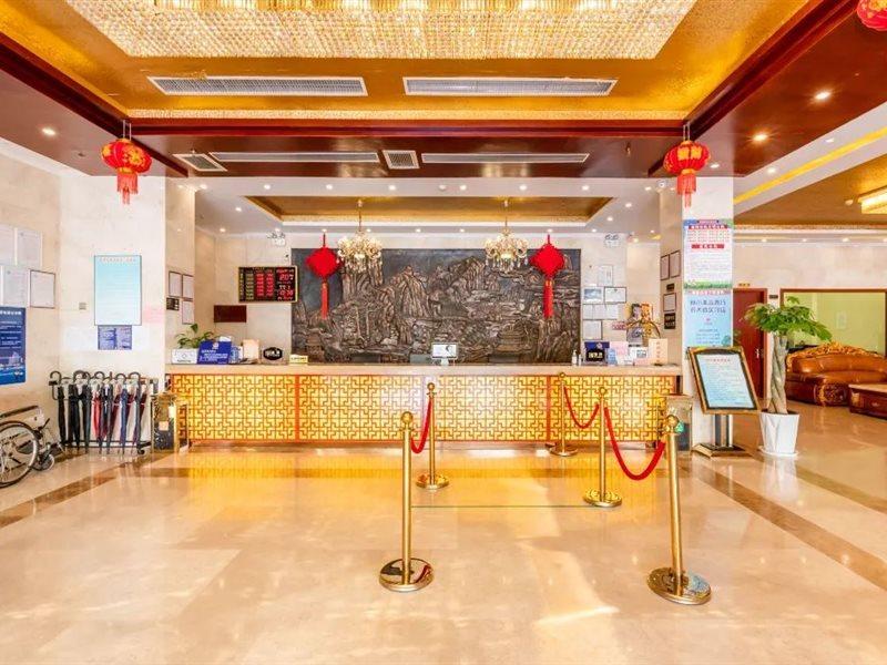 קונמינג Jintai Hotel מראה חיצוני תמונה